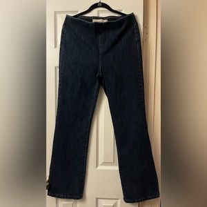 Soft surroundings pull on jeans size Medium